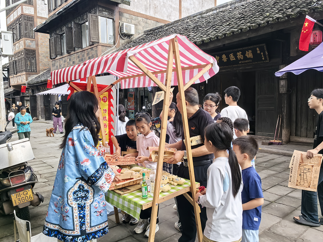 国庆节：走进传奇古镇 深度体验历史文化