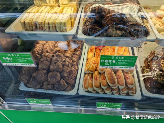 参观北京的中国电影博物馆，虽然距市区很远，但值得跑一趟