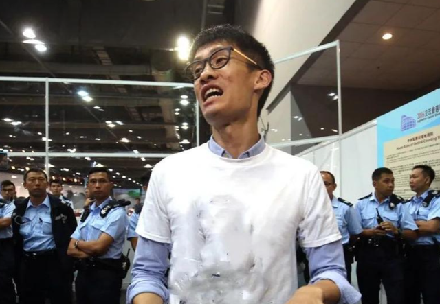 港独分子梁颂恒：叫嚣“香港不是中国的”，马化腾要求其滚出中国