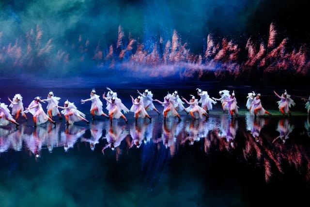 什么是「月映武夷」？