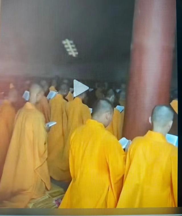 少林寺变天！30僧人集体出走，新方丈农禅新政震动千年古刹