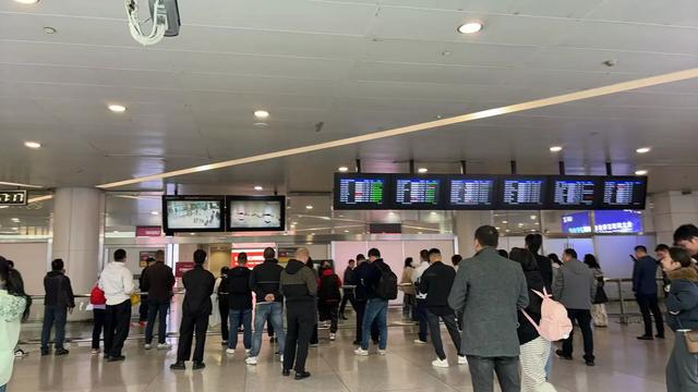 杭州萧山国际机场T3航站楼停车接人攻略