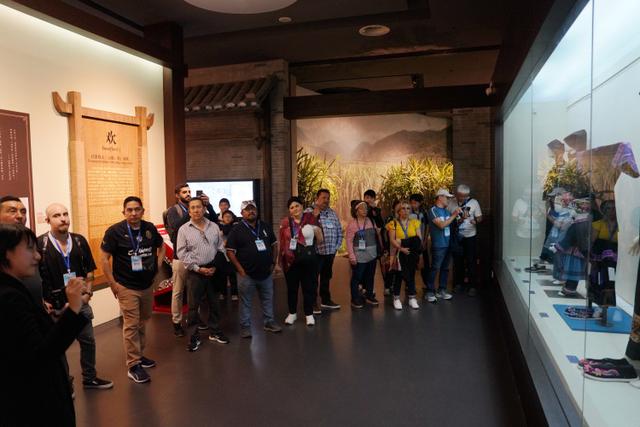 40余名国际旅行商探秘广西 沉醉于山水与人文之美