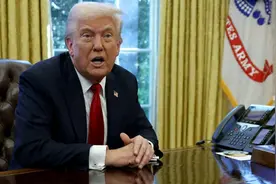 危险迹象出现，中国资产被扫货，特朗普拦不住，大批资金撤离美国图片