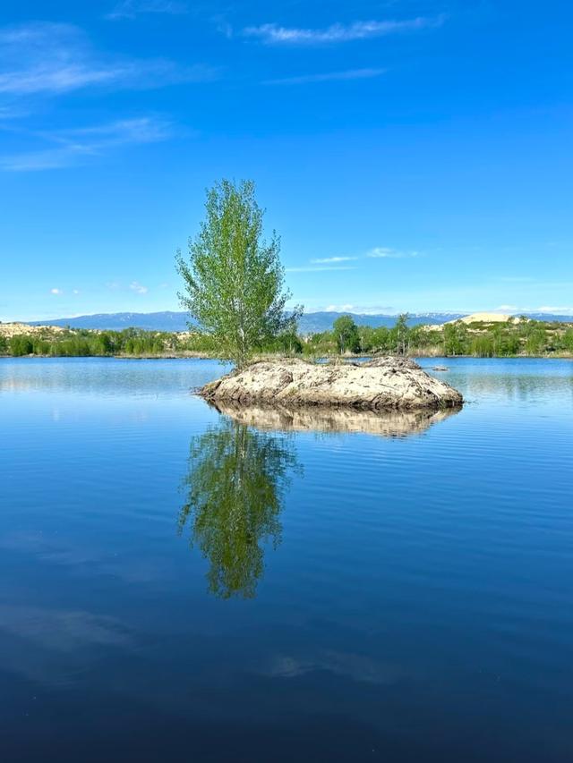 世界上只有中国新疆阿勒泰地区才有的全球 “独一无二的8大奇景”