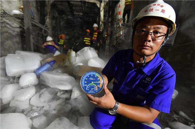 耗资高达3000亿，历时12年，大柱山隧道工程连“基建狂魔”都为难