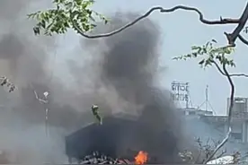 印度失事客机确认载有242人 机上无中国公民图片