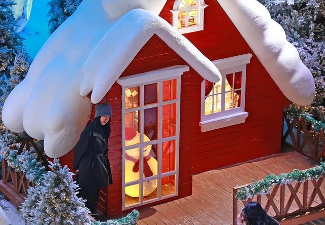 西安“人造雪乡”冬日浪漫触手可及