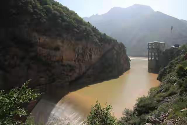 文/任天义：“陕西三峡”一一东庄水库参访记