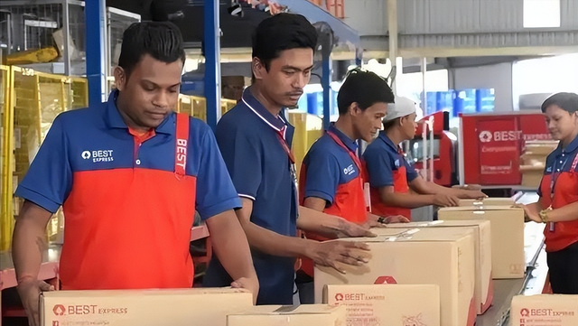 美国后花园是南美，俄罗斯的后花园是中亚	，中国的后花园是哪里？