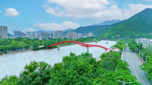 有朋自远方来!米易City walk超精彩