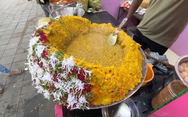 印度是香料大国，为啥多数印度食物都是糊糊？他们不会好好做饭吗
