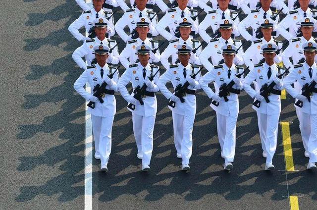9.3阅兵圆满完成！产生3个第一次，传递重要信息，足以震撼世界