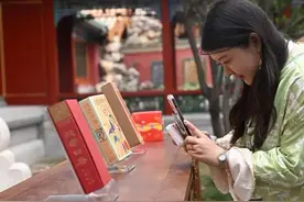青岛宣传 | 文创日历，何以成“桌面新宠”图片