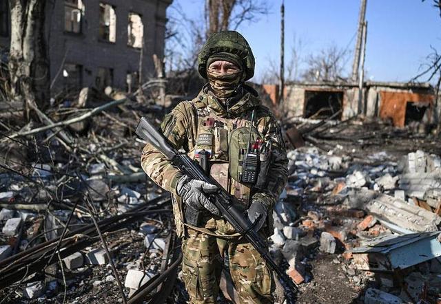 泽连斯基已绝望，策划引爆脏弹翻盘？俄警告，全欧洲将遭殃