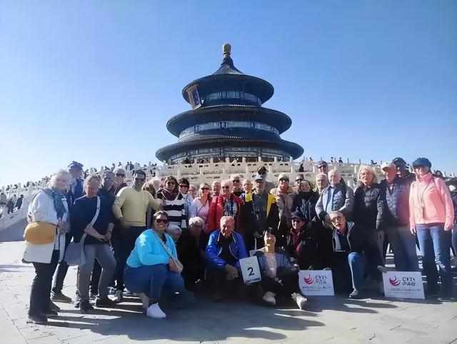 1300万外国人涌入中国，地铁、胡同、餐厅挤满老外，真的是好事吗