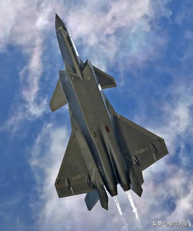 俄罗斯苏57战机，弹仓尺寸公开，不如中国，到底差距有多大？