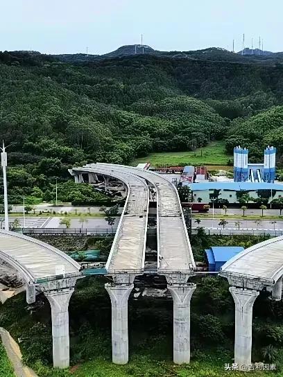 超前与浮夸