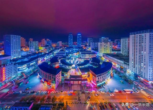 自驾营地：山东威海市区免费床车房车露营地停车场，自驾游露营地