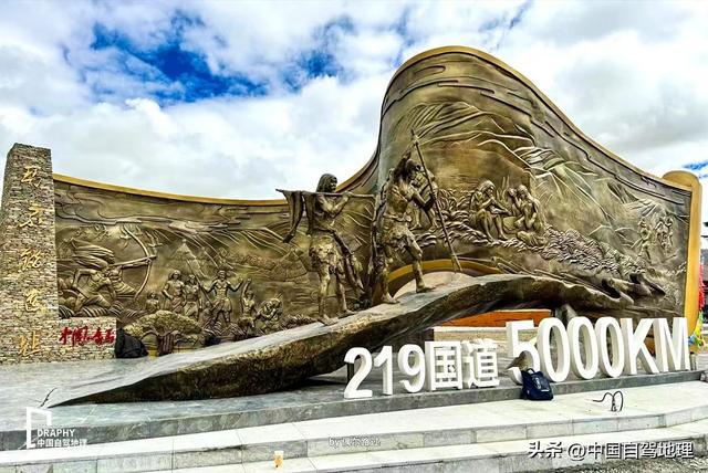 自驾必冲！1500公里边境线，带你解锁喜马拉雅“绝绝子”秘境风光
