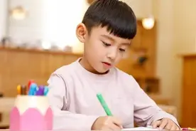 当孩子感觉学习太累时，我们应该用哪5种方式鼓励孩子？图片