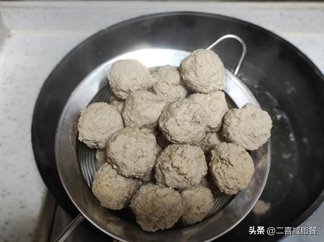 自制手工牛肉丸做法，让减脂人安全、放心地吃牛肉