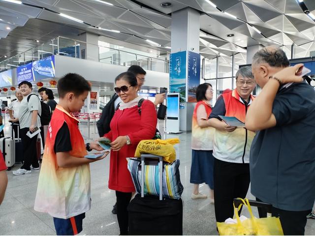 “畅游青岛 文明相伴”！市北区宣传倡导“海上旅游 文明‘邮’你”邮轮文明旅游新风