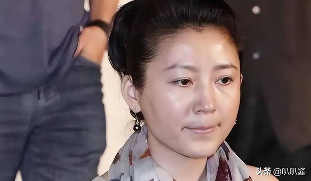 “余生好好走”	，57岁央视主持王小丫，曾在病床上的留言引人泪目