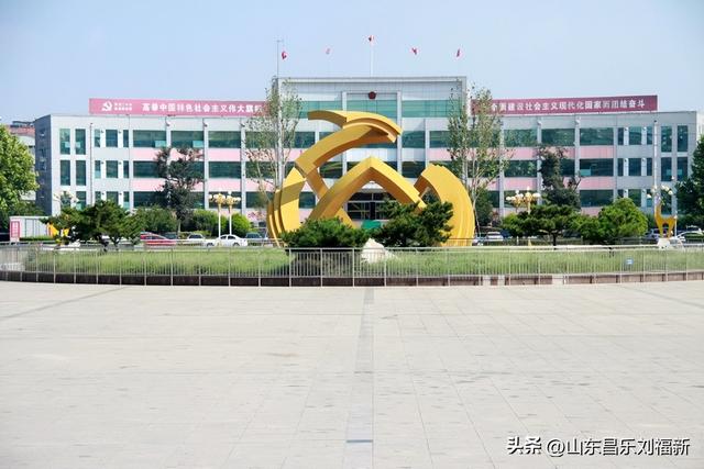 南郝东西大街图片随拍
