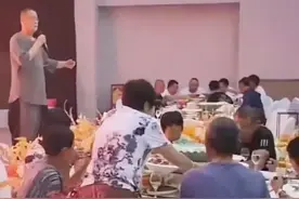 江西一家考288分办升学宴，老师不屑去，表姐怒斥：大专也是大学图片