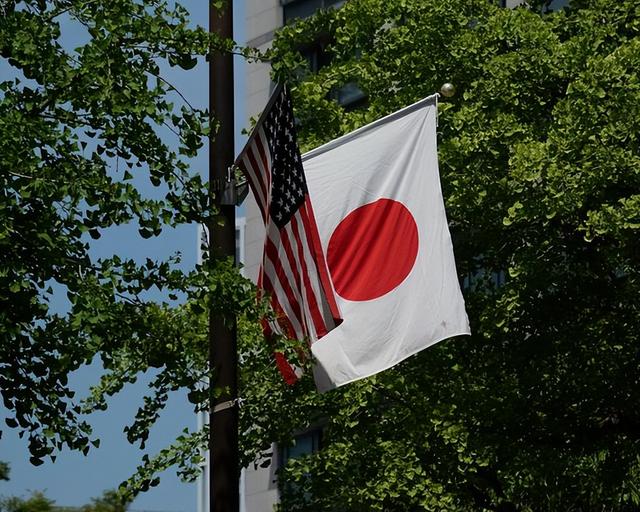 毛主席曾预言：这两个国家将来对中国最大威胁，如今果然应验