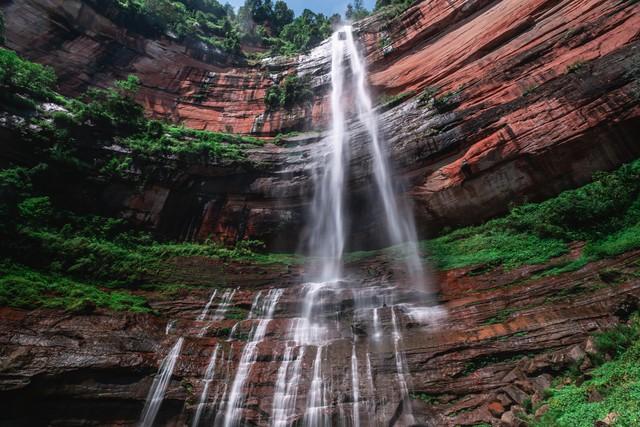 贵州10大自然景点和10大人文景点，去过10个算合格，你去过几个？