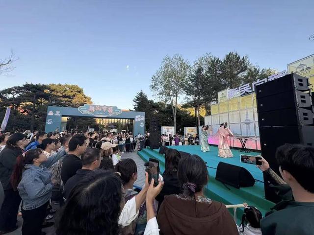在新民大街，你去感受航空魅力了吗？