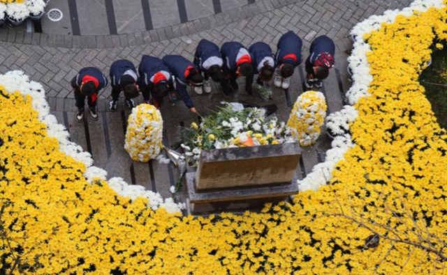 最近李在明变得很奇怪！南京大屠杀遇难者追悼仪式，韩国竟也办了