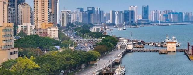 从“网红”到“实力派”，汕头正在悄悄崛起！