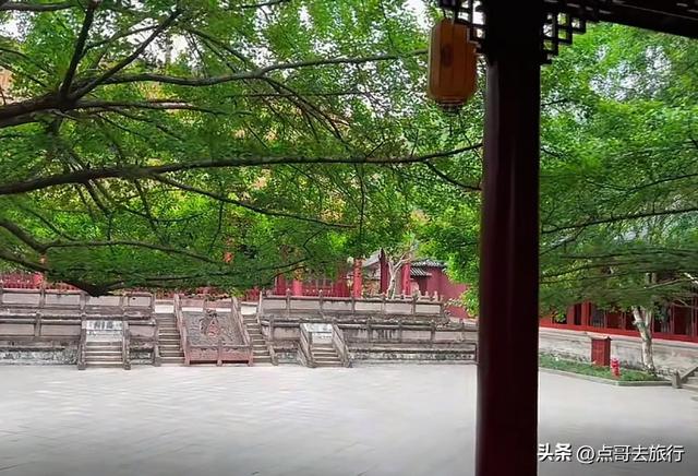 成都清凉避暑胜地，千年前就已闻名，风景如仙境，地铁公交直达！