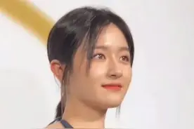 同样体重不过百，看了张天爱，再看李兰迪：才懂圆身和扁身的区别图片