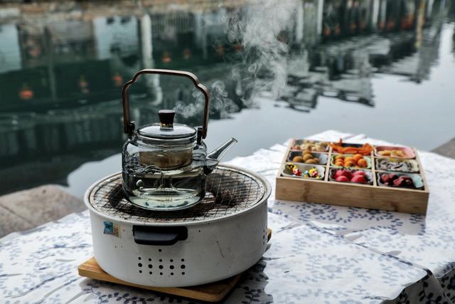 春节古镇游乱成一锅粥，南浔却干了件“傻事”！结果让人傻眼了