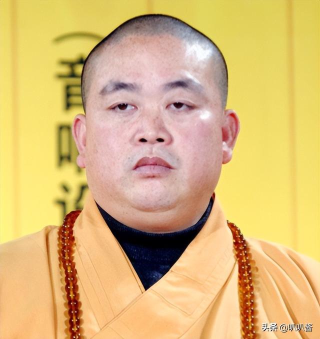 拔出萝卜带出泥，佛协对释永信再下重手，“遮羞布”彻底被撕开
