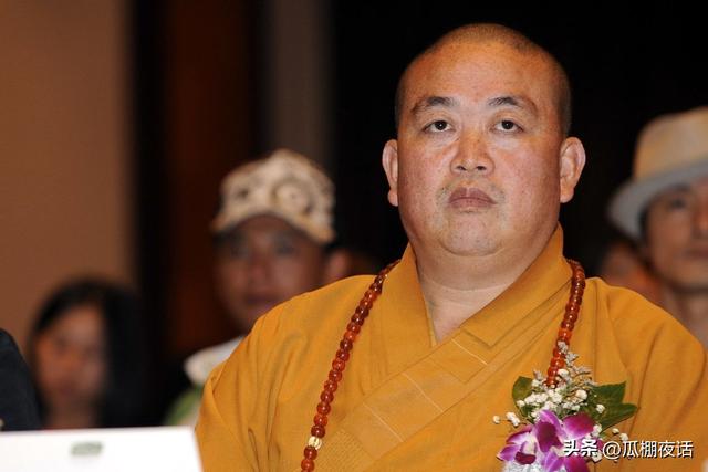 他被释永信骗的最惨，为了能安葬于少林寺，他捐出了46亿的身家