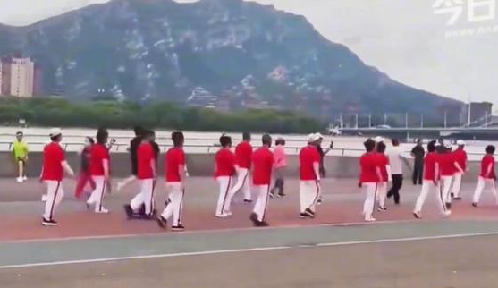 不查不知道，暴走团成商业军，团长身份被扒！暴走团产业链曝光！