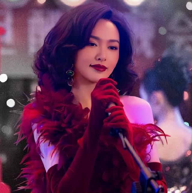 离过年仅1月，42岁唐嫣再官宣喜讯，让罗晋和整个娱乐圈刮目相看