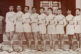 姜萍的故事一直在中国足球圈上演，最强国足竟是中国科学院院士图片