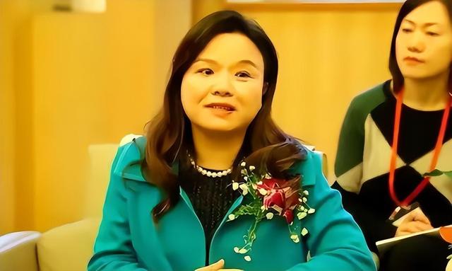 为美国捐款95亿，却不给中国员工发工资！“中国女首善”结局如何