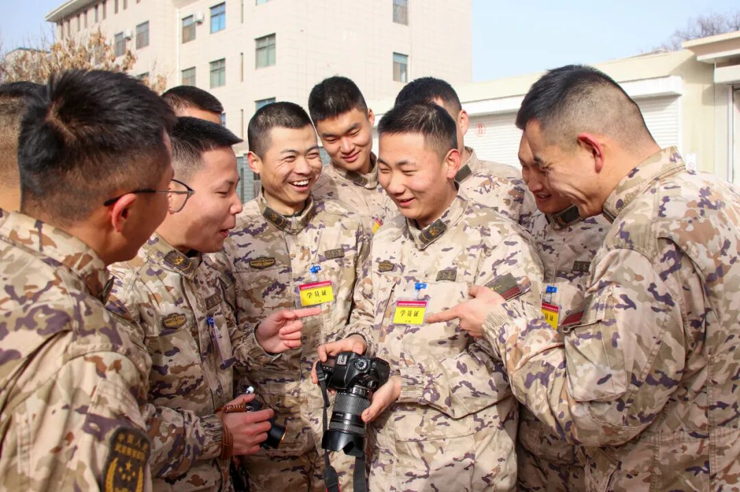 5f195819d8641724d21666d9f3394d80.jpg nEO_IMG_7.jpg