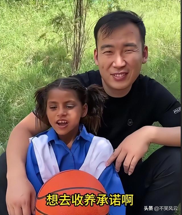 千万网红小飞退网！扎根巴铁8年花千万扶贫，妻儿出事了无奈回国
