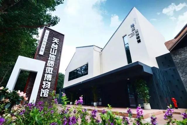 @2025级在蓉高校新生，你的专属福利请查收！
