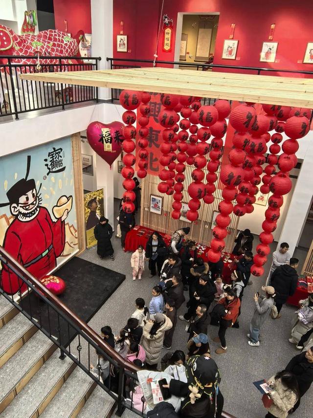 冰雪“牵手”中国年 “冷”资源撬动“热”经济