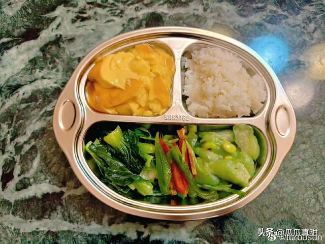 孙俪把这叫干净饭，网友: 学校食堂天天都这样，怪不得上学就变瘦