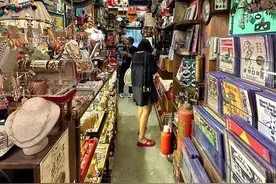 在香港压力有多大平均一个月工资2w-4w图片